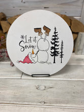 Santa/Snowman Rounds @ Lost Grove Brewing