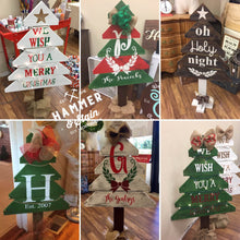 HOLIDAY COLLECTION- PALLET TREES