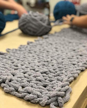 12/4 @ 4-7pm-Public Workshop- HANDKNIT COZY BLANKETS