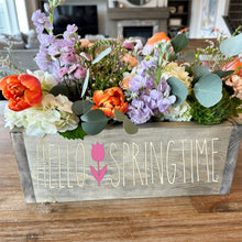 4/7 @ 6:30 PM Easter Box w/ Flowers
