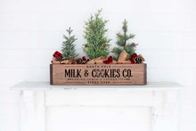 11/13@ 2p-HOLIDAY COLLECTION-Public Workshop-CHRISTMAS CENTERPIECE BOX
